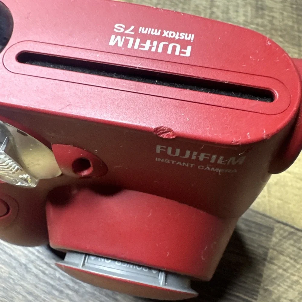 Fujifilm Instant Camera Instax Mini 7S Red Camera Not Tested